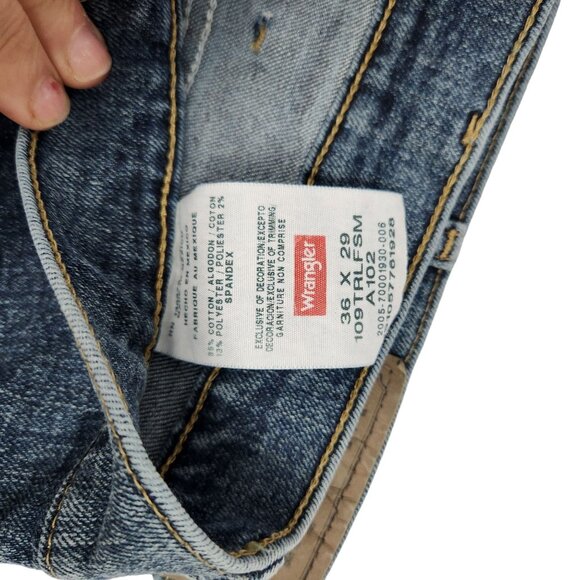 Wrangler Mens Classic Fit Jeans 36x29 Blue Denim 109TRLFSM - Picture 6 of 8